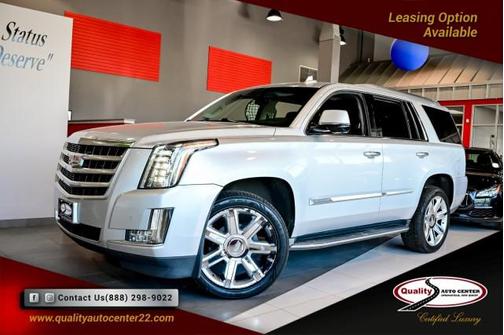 Radiant Silver Metallic 2016 Cadillac Escalade Luxury