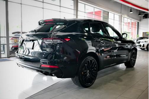 2022 Maserati Levante Modena