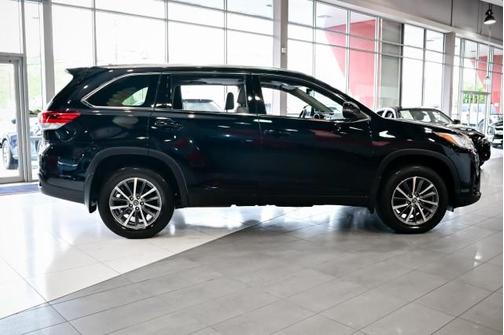 2019 Toyota Highlander Hybrid XLE