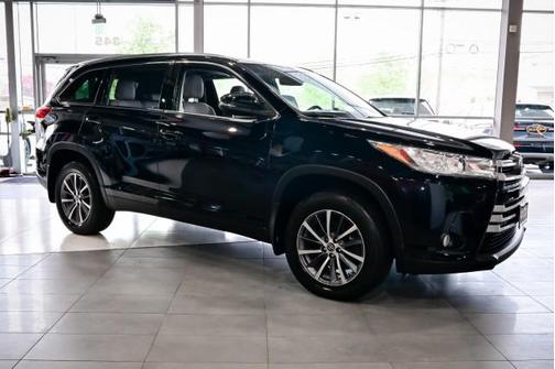 2019 Toyota Highlander Hybrid XLE