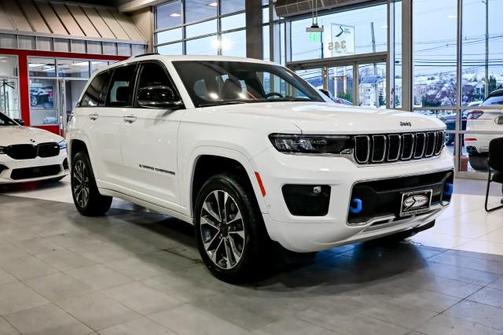2022 Jeep Grand Cherokee 4xe Overland