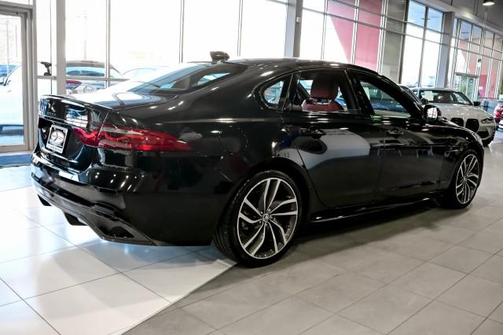 2024 Jaguar XF R-Dynamic SE P250 AWD Automatic