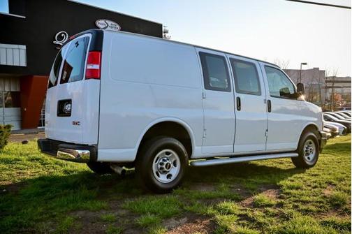 2024 GMC Savana 2500 Work Van