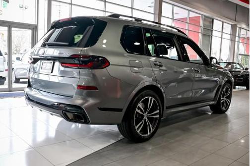 2024 BMW X7 xDrive40i