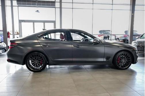 2022 Genesis G70 3.3T AWD Launch Edition