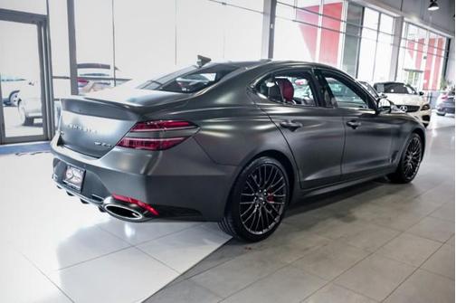 2022 Genesis G70 3.3T AWD Launch Edition