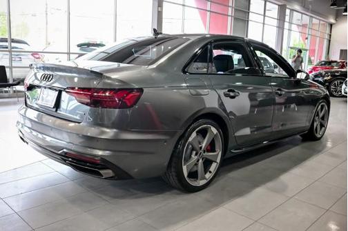 Daytona Gray Pearl Effect 2023 Audi A4 Prestige 45 TFSI S line quattro S tronic