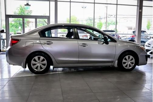 2012 Subaru Impreza 2.0i
