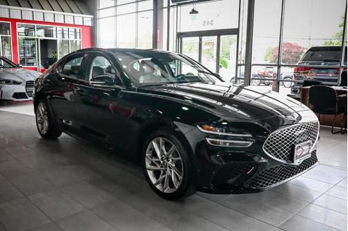 2022 Genesis G70 2.0T AWD