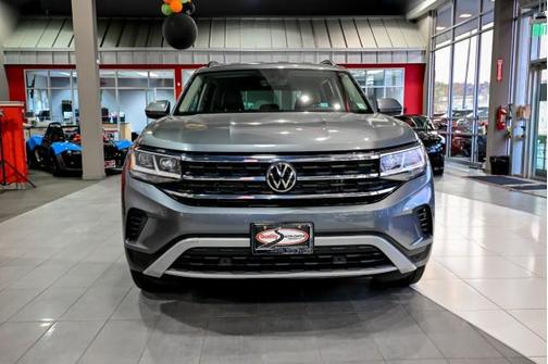 2022 Volkswagen Atlas 3.6L SE w/Technology