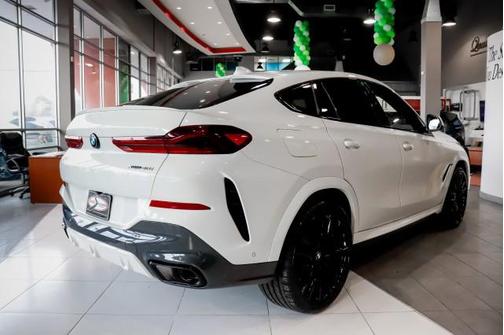 2023 BMW X6 xDrive40i