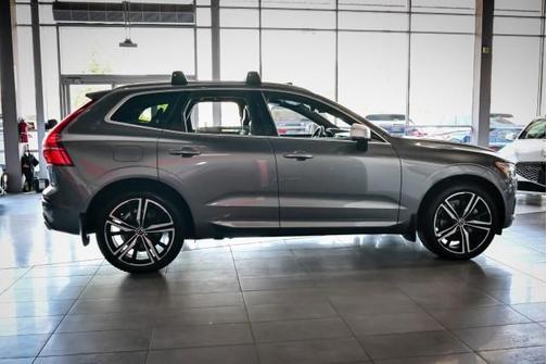 2018 Volvo XC60 T6 R-Design
