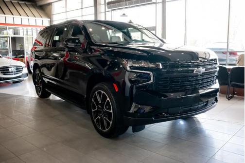 2023 Chevrolet Suburban RST