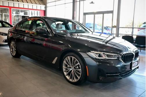 2022 BMW 530 i xDrive
