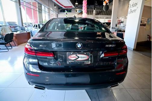 2022 BMW 530 i xDrive