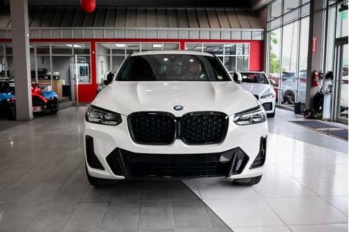 2023 BMW X4 xDrive30i
