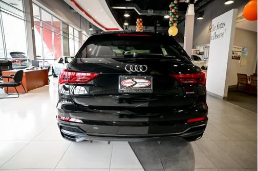 2021 Audi Q3 45 S line Premium