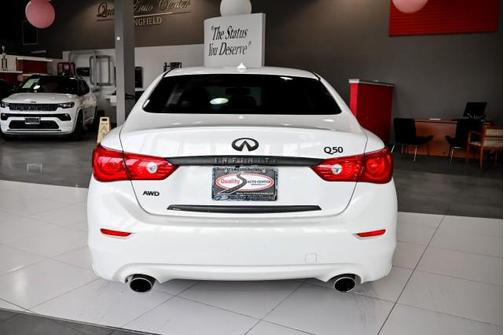 2014 INFINITI Q50 Premium