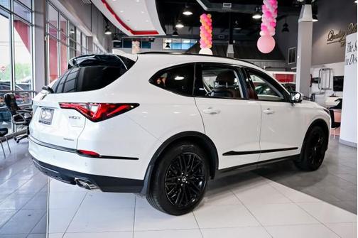 2022 Acura MDX Advance Package