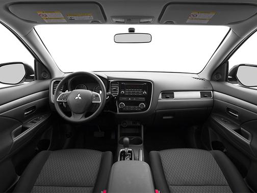 Diamond White Pearl 2014 Mitsubishi Outlander SE