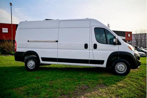 Bright White Clearcoat 2025 RAM ProMaster 2500 Tradesman