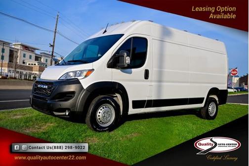 Bright White Clearcoat 2025 RAM ProMaster 2500 Tradesman