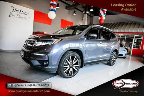 2022 Honda Pilot Touring 8-Passenger