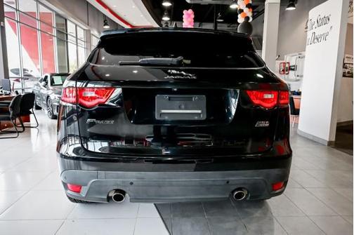 2019 Jaguar F-PACE 25t R-Sport