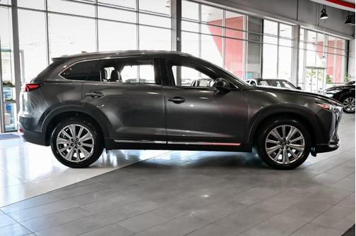 2022 Mazda CX-9 Signature
