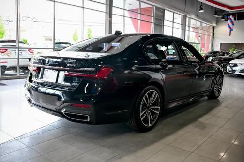 Black 2020 BMW 750 i xDrive
