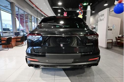 2022 Maserati Levante Modena