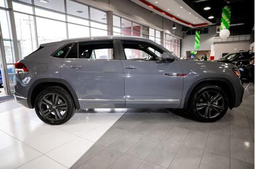 2021 Volkswagen Atlas Cross Sport 3.6L V6 SE w/Technology R-Line
