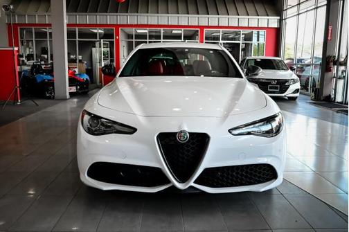 2022 Alfa Romeo Giulia Sprint