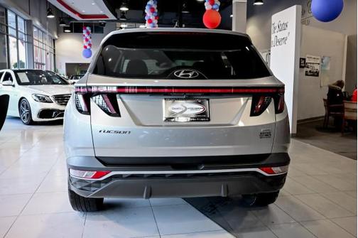 2022 Hyundai TUCSON SEL
