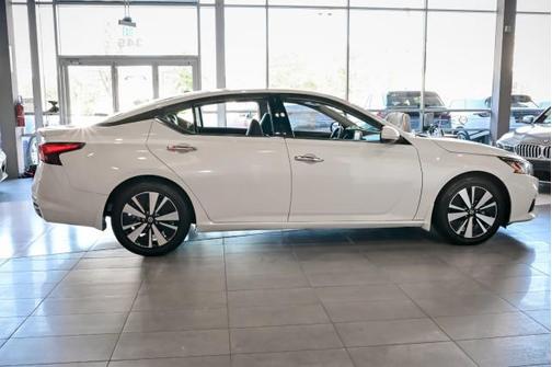 2022 Nissan Altima 2.5 SL
