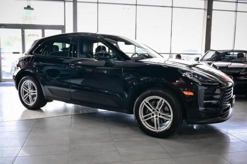 2021 Porsche Macan Base