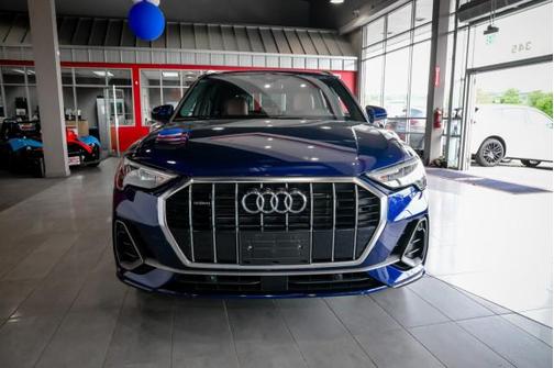 2022 Audi Q3 45 S line Premium