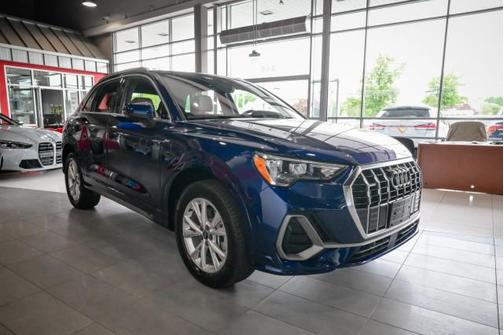 2022 Audi Q3 45 S line Premium