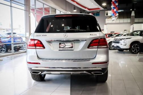 Photo 5 of 32 of 2016 Mercedes-Benz GLE-Class GLE 350 4MATIC