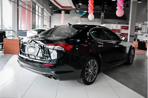 2021 Maserati Ghibli S Q4