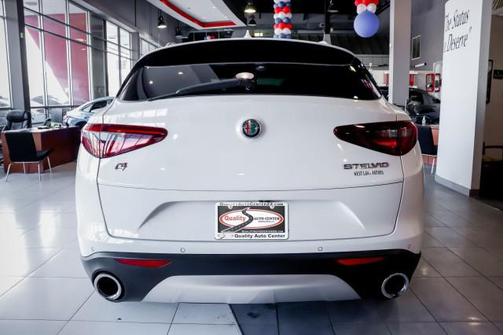 2019 Alfa Romeo Stelvio Ti