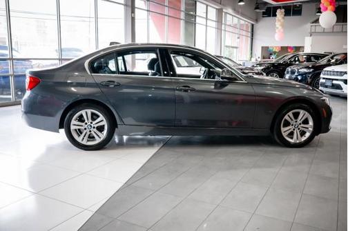 2018 BMW 330 xDrive