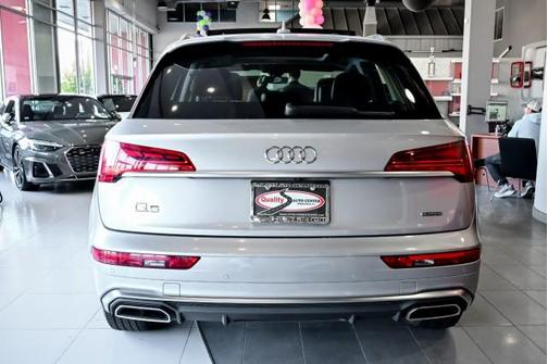 2023 Audi Q5 45 S line Premium Plus
