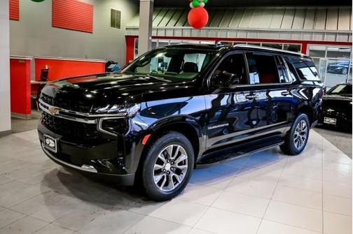 2023 Chevrolet Suburban LS