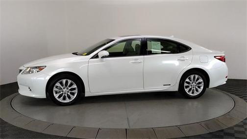 2013 Lexus ES 300h Base