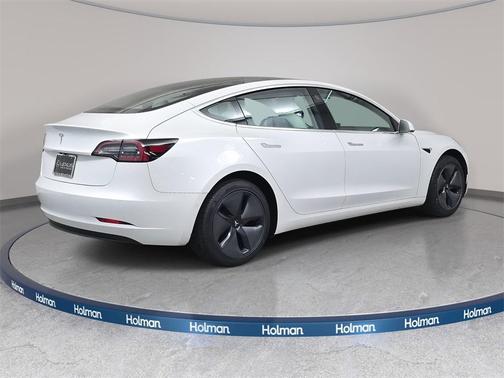 2020 Tesla Model 3 Standard Range Plus