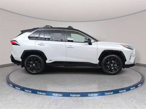 2023 Toyota RAV4 Hybrid SE