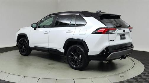 2023 Toyota RAV4 Hybrid SE
