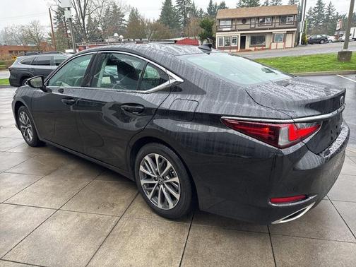 2024 Lexus ES 350 Base