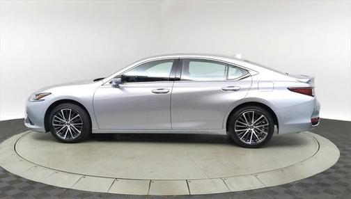 2023 Lexus ES 300h Base